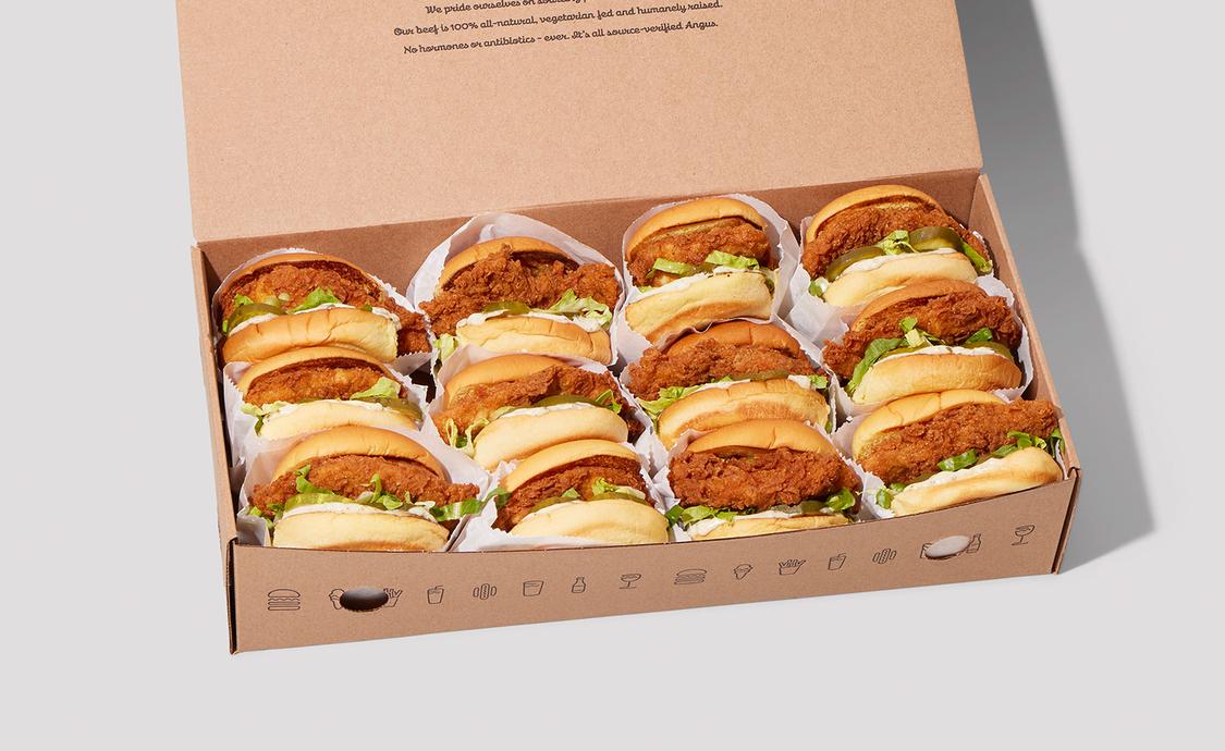 HM x SHAKE SHACK BURGER PASS CASE（SHAKE SHACK BURGER PASS
